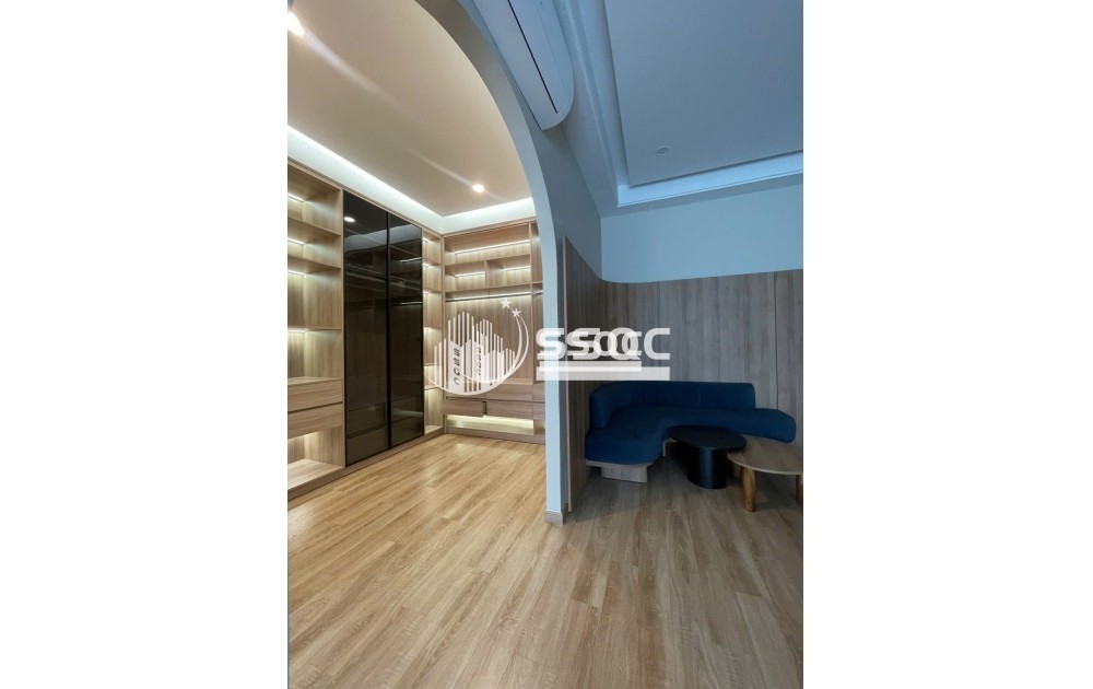 CHO THUÊ PENTHOUSE VISTA VERDE 424M2 4PN FULL NỘI THẤT NHÀ TRỐNG GIÁ 5.000 USD/THÁNG