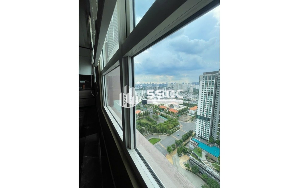 CHO THUÊ PENTHOUSE VISTA VERDE 424M2 4PN FULL NỘI THẤT NHÀ TRỐNG GIÁ 5.000 USD/THÁNG