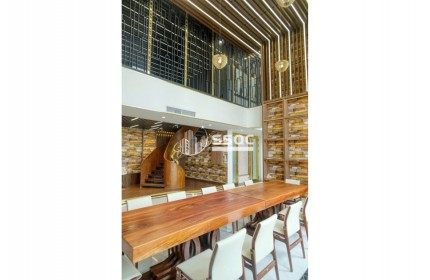 BÁN PENTHOUSE VISTA VERDE 310M² 4 PHÒNG NGỦ BIỆT THỰ TRÊN CAO SỔ HỒNG LÂU DÀI 28.5 TỶ