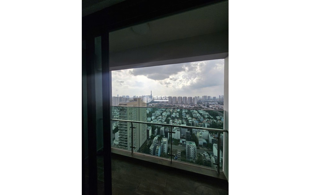  SIÊU PHẨM 3PN FELIZ EN VISTA 110M² – TẦNG CAO VIEW LANDMARK 81 RỰC RỠ – NỘI THẤT CƠ BẢN – GIÁ THUÊ CỰC HẤP DẪN CHỈ 30 TRIỆU/THÁNG!