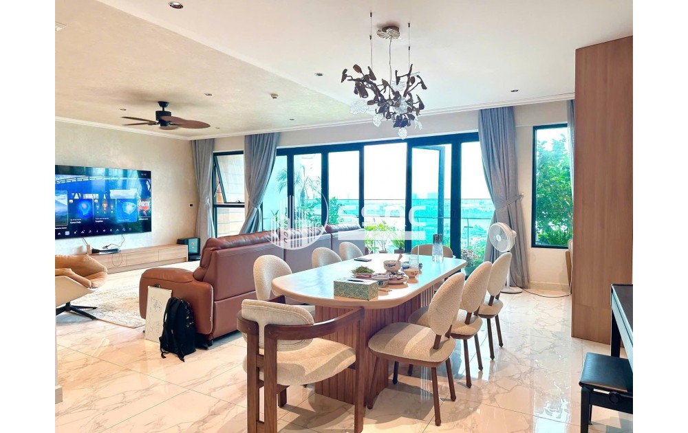 Feliz En Vista Sky Mansion 4PN 239m² Full Nội Thất – 110 Triệu Bao Phí