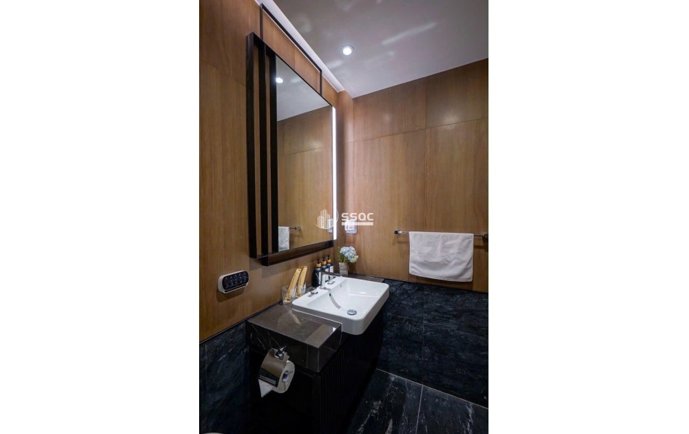 CĂN HỘ LUMIERE RIVERSIDE CHO THUÊ, GIÁ 42 TRIỆU, 2 PHÒNG NGỦ - XÁCH VALI VÀO Ở NGAY