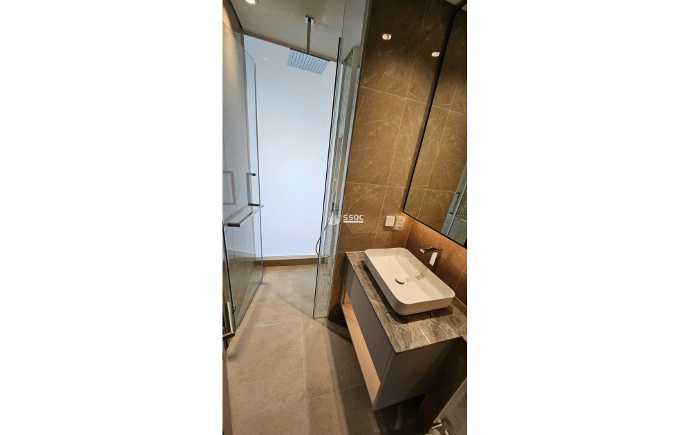 GIÁ CỰC TỐT CHO NHÀ ĐẦU TƯ: BÁN CĂN HỘ METROPOLE, 2 Phòng ngủ - 77m2, Giá: 30 TỶ