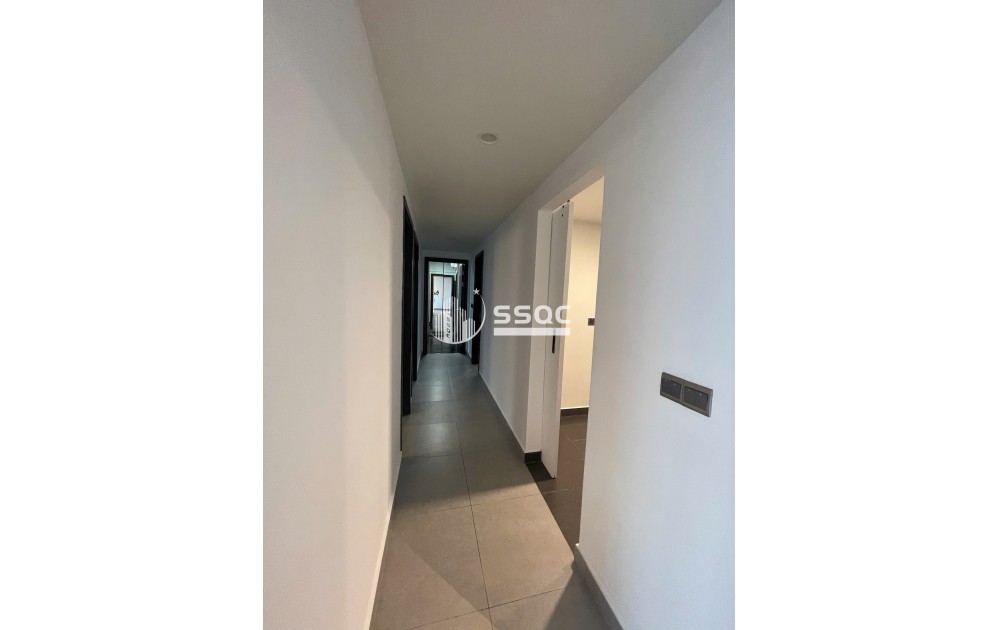  SIÊU PHẨM 3PN THÁP BERDAZ (B)  – 110M² LẦU CAO VIEW LANDMARK 81 RỰC RỠ – NỘI THẤT CƠ BẢN – GIÁ THUÊ CỰC HẤP DẪN CHỈ 30 TRIỆU/THÁNG! 