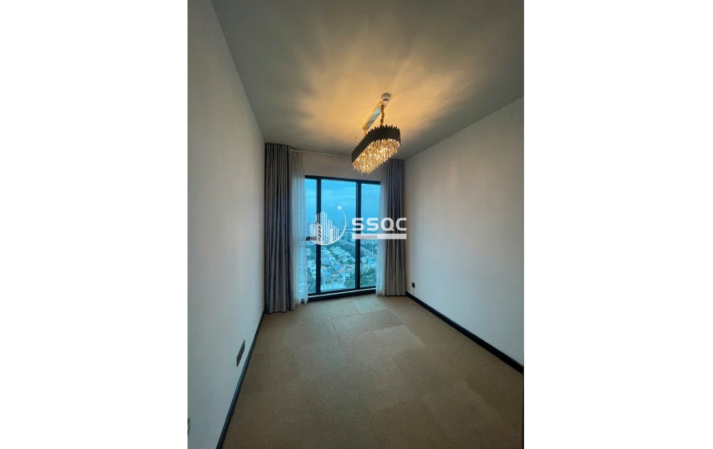  SIÊU PHẨM 3PN THÁP BERDAZ (B)  – 110M² LẦU CAO VIEW LANDMARK 81 RỰC RỠ – NỘI THẤT CƠ BẢN – GIÁ THUÊ CỰC HẤP DẪN CHỈ 30 TRIỆU/THÁNG! 