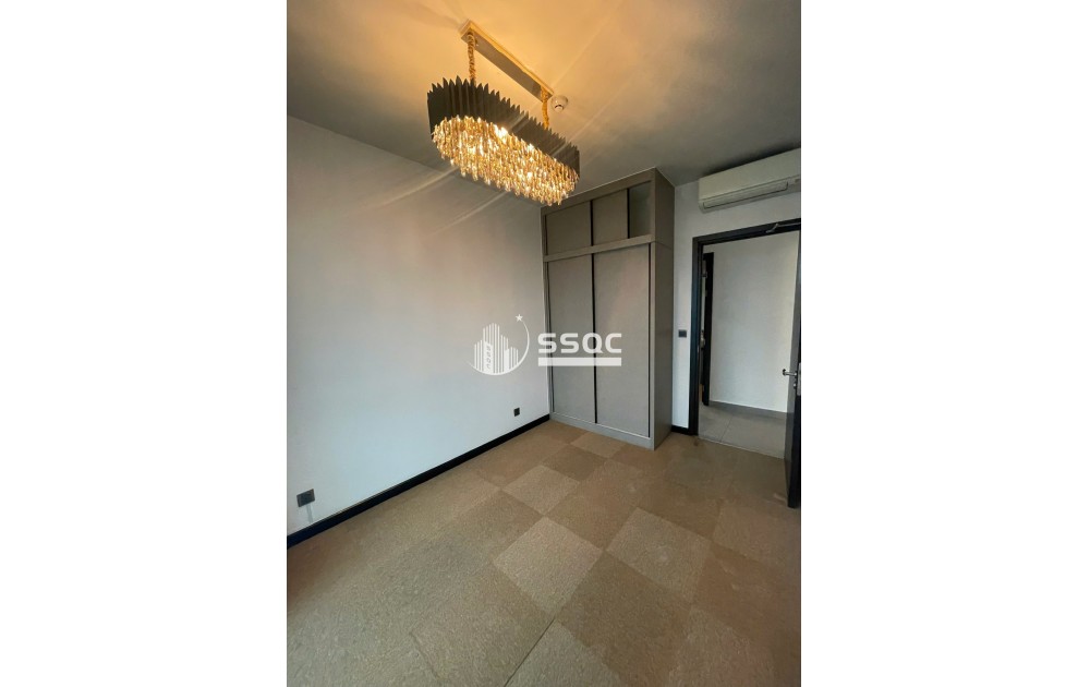  SIÊU PHẨM 3PN THÁP BERDAZ (B)  – 110M² LẦU CAO VIEW LANDMARK 81 RỰC RỠ – NỘI THẤT CƠ BẢN – GIÁ THUÊ CỰC HẤP DẪN CHỈ 30 TRIỆU/THÁNG! 