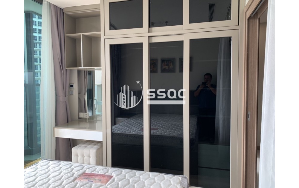 BÁN CĂN HỘ VINHOMES CENTRAL PARK, NHÀ ĐẸP LUNG LINH - 2 PHÒNG NGỦ - 94 M2 - GIÁ 18 TỶ