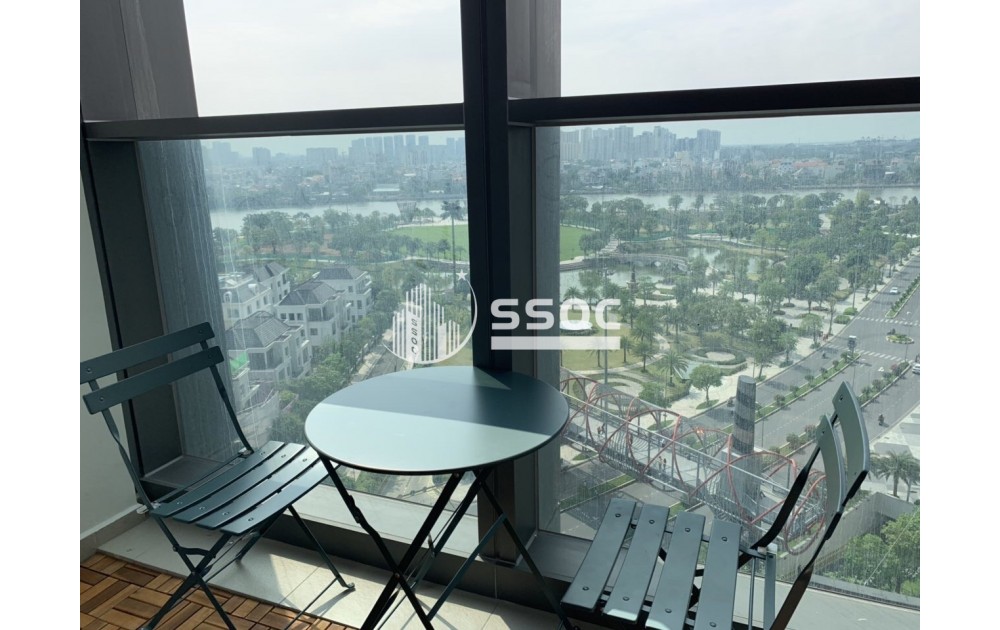 BÁN CĂN HỘ VINHOMES CENTRAL PARK, NHÀ ĐẸP LUNG LINH - 2 PHÒNG NGỦ - 94 M2 - GIÁ 18 TỶ