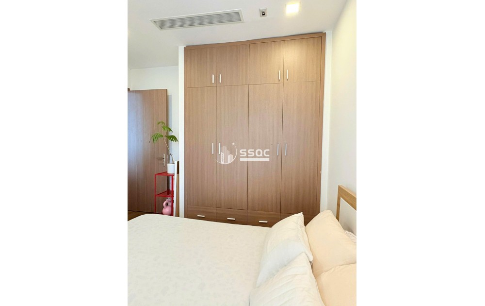 BÁN CĂN HỘ VINHOMES CENTRAL PARK, GIÁ: 7.3 TỶ - 1 PHÒNG NGỦ - 57 M2 XÁCH VALI VÀO Ở