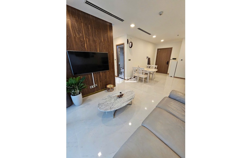 BÁN CĂN HỘ VINHOMES CENTRAL PARK, GIÁ 9.8 TỶ, 2 PHÒNG NGỦ - 71 M2, XÁCH VALI VÀO Ở