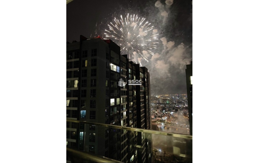 BÁN CĂN HỘ VINHOMES CENTRAL PARK, GIÁ 7.5 TỶ - 1 PHÒNG NGỦ NHÀ ĐẸP LUNG LINH 56 M2