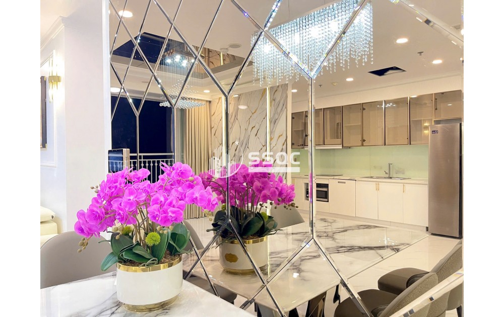 BÁN CĂN HỘ VINHOMES CENTRAL PARK NHÀ ĐẸP LUNG LINH, 3 PHÒNG NGỦ - 109 M2, GIÁ: 17.8 TỶ
