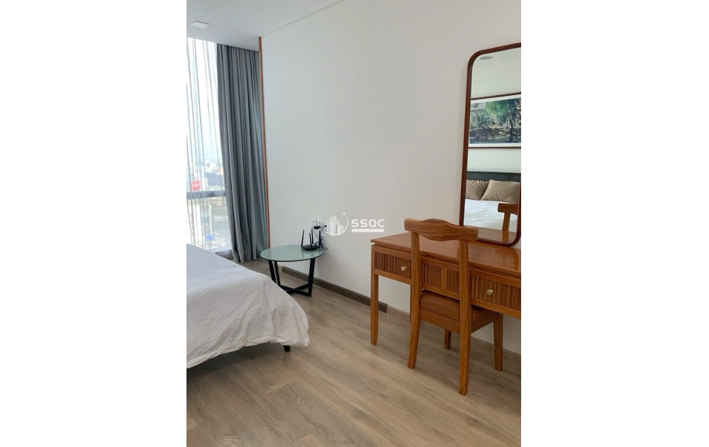 BÁN CĂN HỘ VINHOMES CENTRAL PARK, NHÀ ĐẸP LUNG LINH 2 PHÒNG NGỦ - 94 M2, GIÁ: 20 TỶ