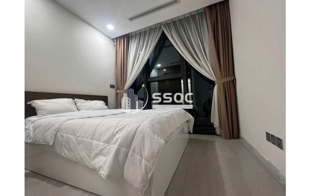 BÁN CĂN HỘ VINHOMES BA SON, GIÁ 17.1 TỶ - 2 PHÒNG NGỦ 77 M2, XÁCH VALI VÀO Ở
