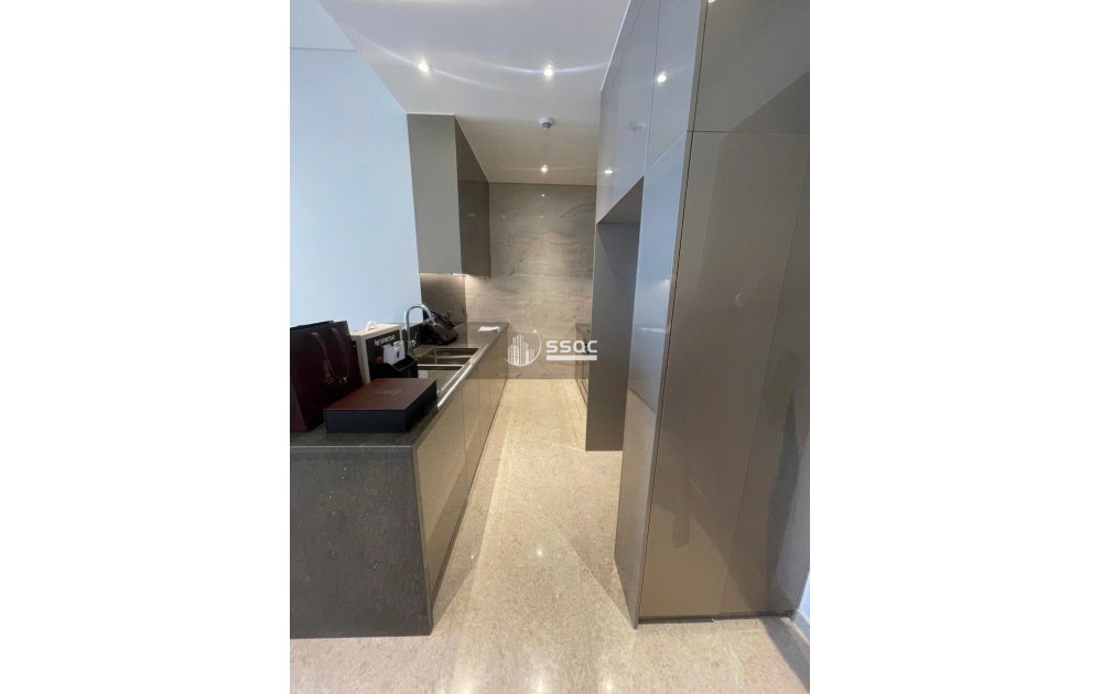 XÁCH VALI VÀO Ở CĂN HỘ THE MARQ BÁN 2 PHÒNG NGỦ - 74 M2 GIÁ 15.7 TỶ