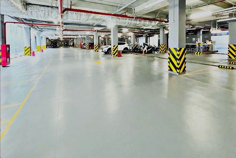 2 Tầng hầm đỗ xe ô tô và xe máy rộng rãi kiểm soát an ninh 24 7