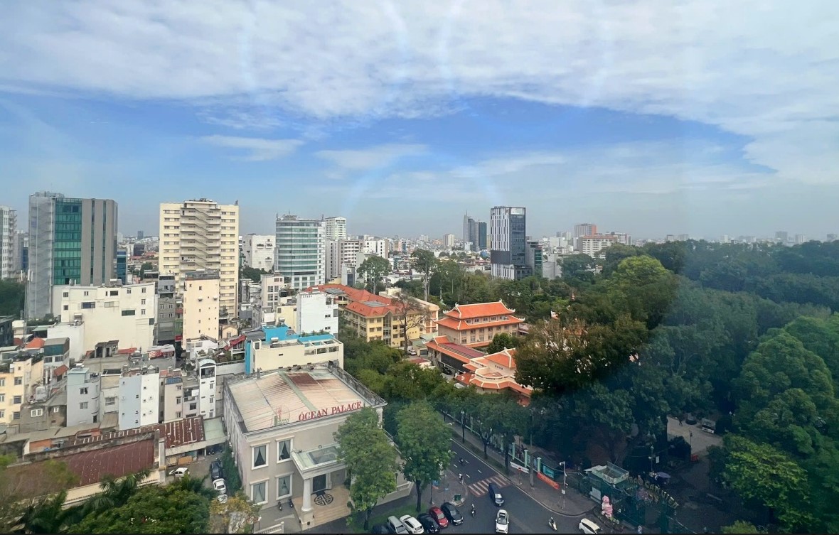 Tầm nhìn view công viên Thảo Cầm Viên xanh mát từ tầng cao