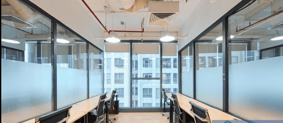 Trang Thiết Bị Vệ Sinh Tự Động Cao Cấp