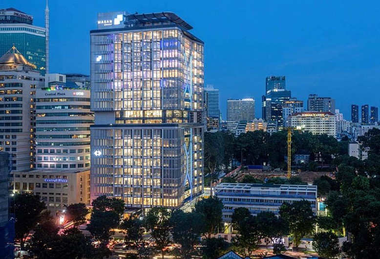 Vẻ đẹp lung linh về đêm của tòa nhà Techcombank Saigon Tower Quận 1