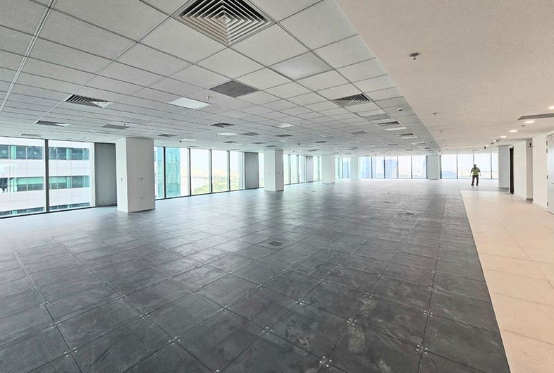 Không Gian Văn Phòng Tràn Ngập Ánh Sáng