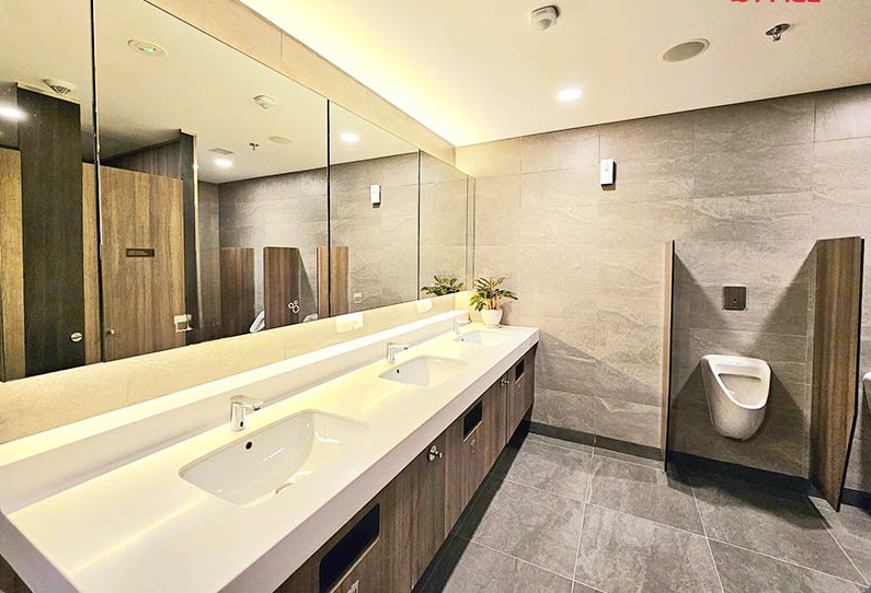 Khu Vệ Sinh Nam Nữ Riêng Biệt Cao Cấp